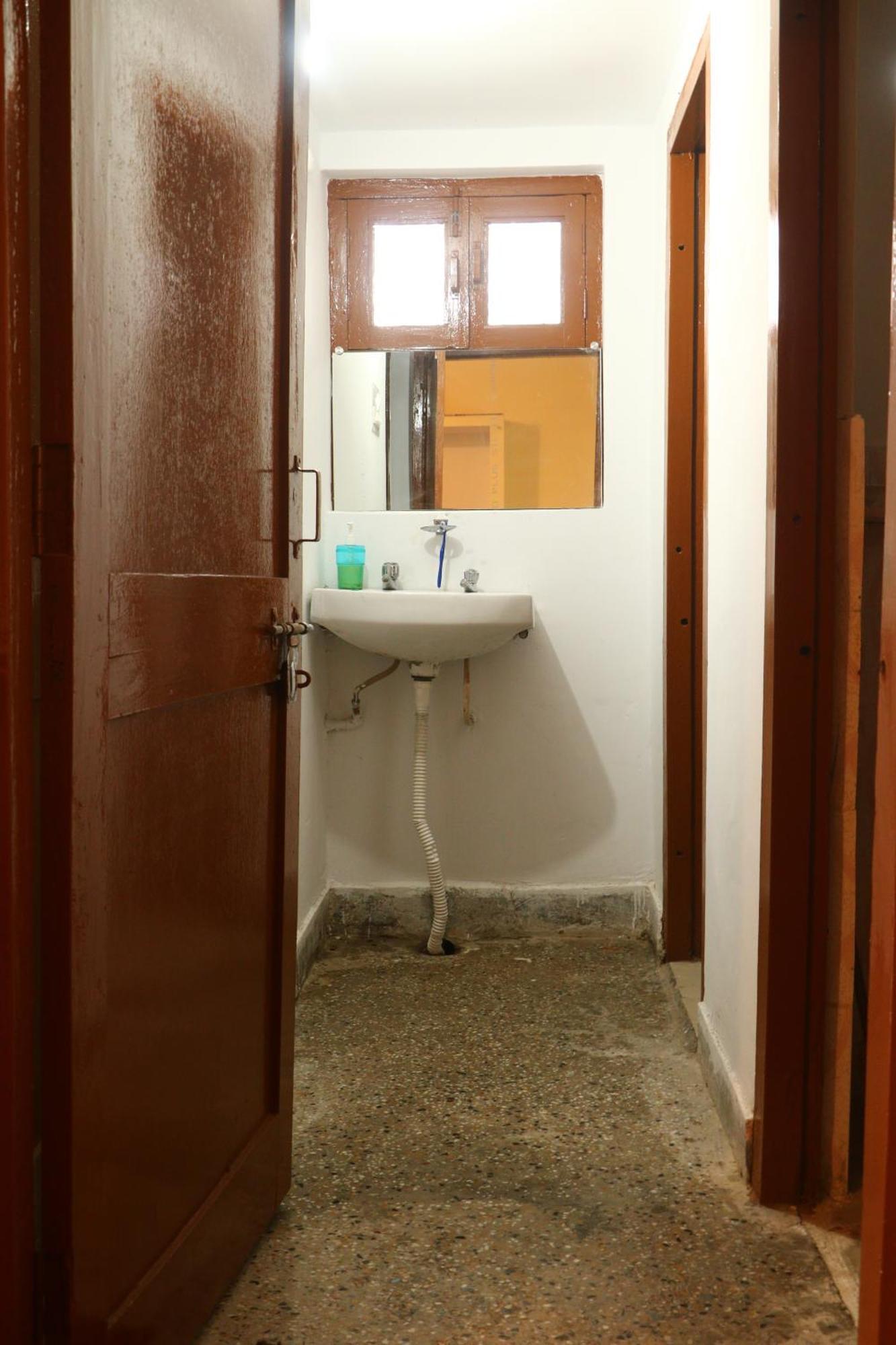 The Deodar Inn Pauri Luaran gambar